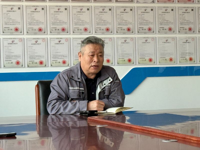 金隆机械4月安全生产会议——严守安全底线 筑牢质量根基